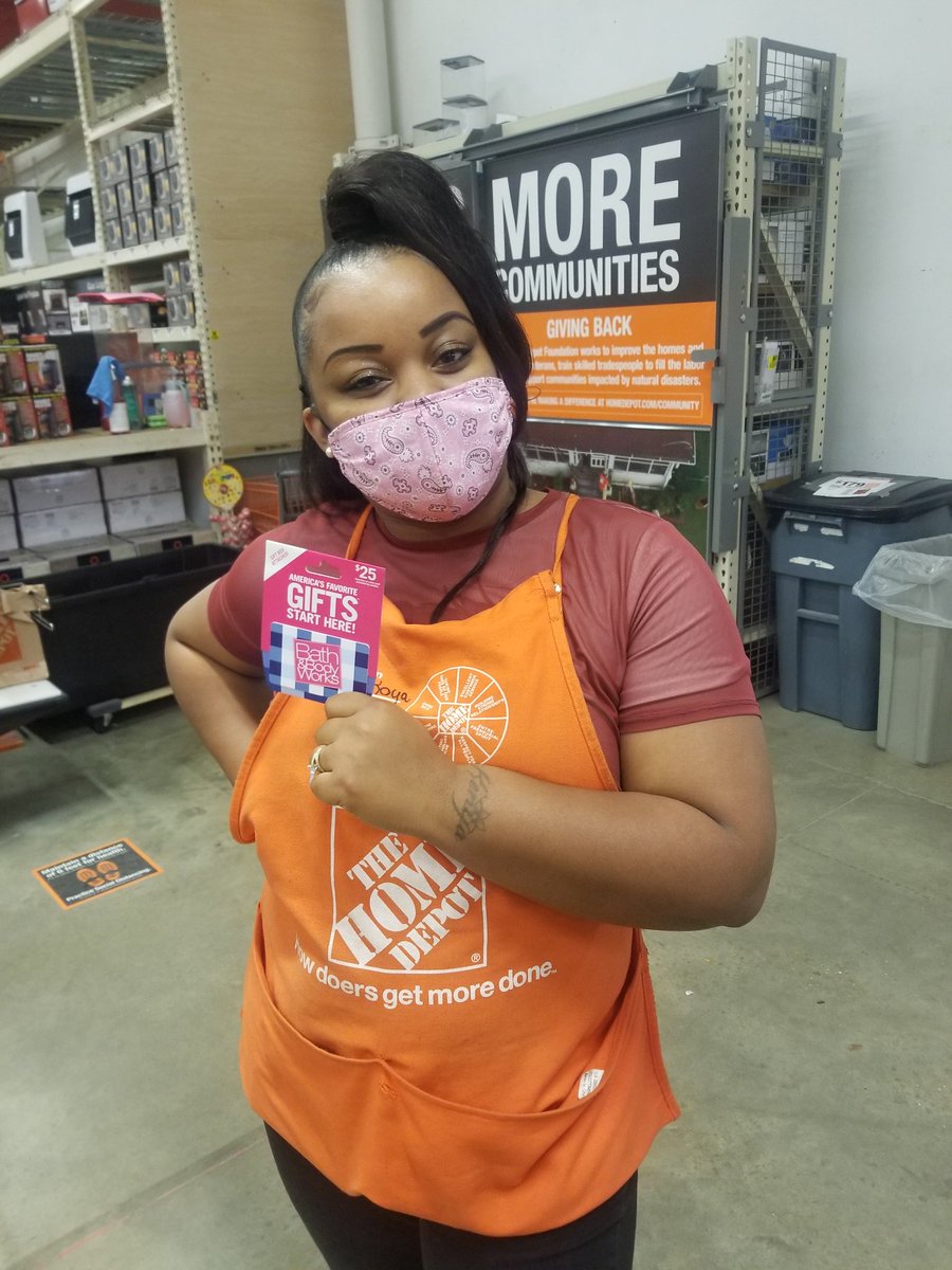 SASMRAYW's tweet photo. Showing some appreciation of getting credit for last week......credit...credit.....credit.......let's keep it going.....@PrissAnn80 @VangieMiller @MarshekLuke @ginger_coleman @avis_green_THD https://t.co/i9FZdE7vQi