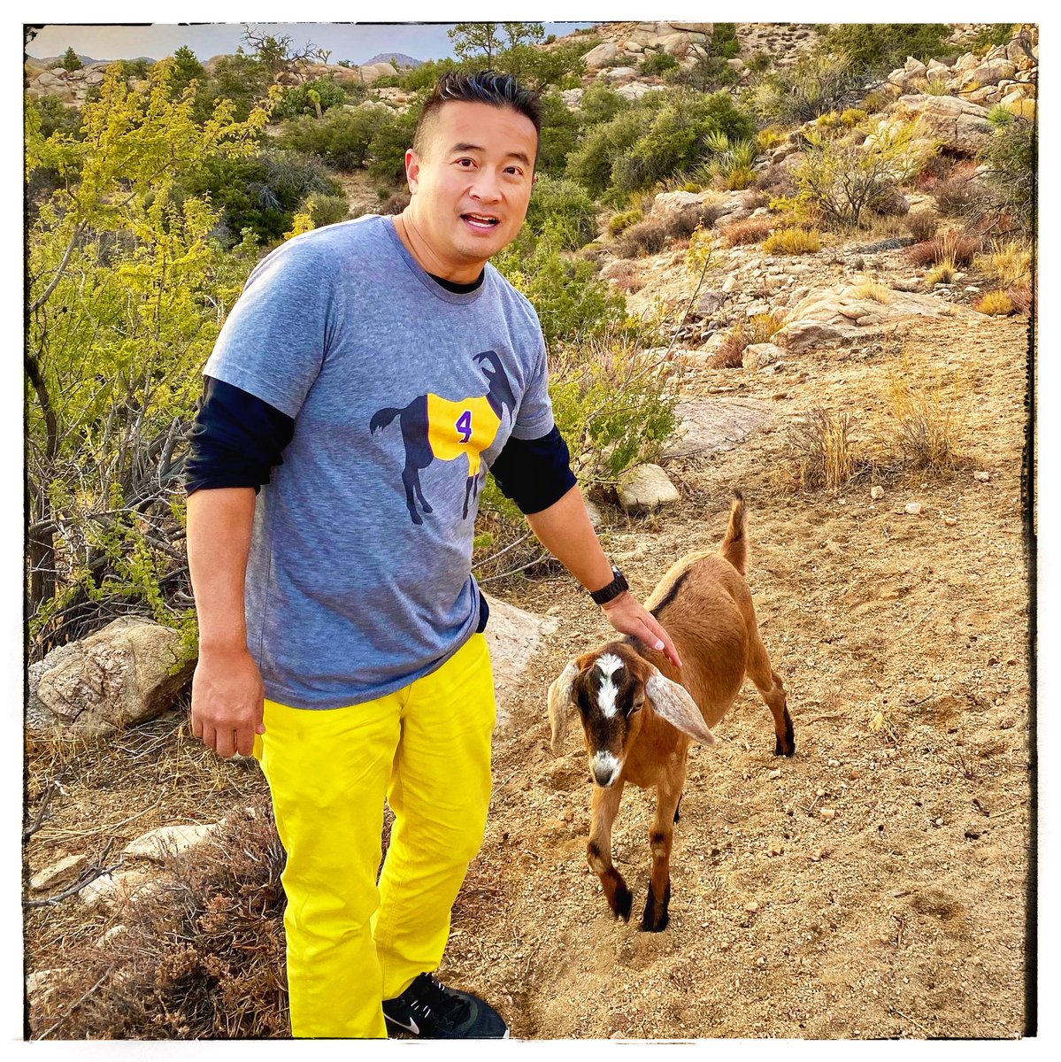 Had to wear my <a href="/ACFresh21/">Alex Caruso</a> #goat shirt while hiking the Mojave Desert w/ 15 Nubian goats.  At one point, the goat-herder asked for potential names for newborn kids.  Ecstatic to report that there are now two goats named ALEX and CARUSO @ the Yogi Goats Farm.  #carushow <a href="/Lakers/">Los Angeles Lakers</a>