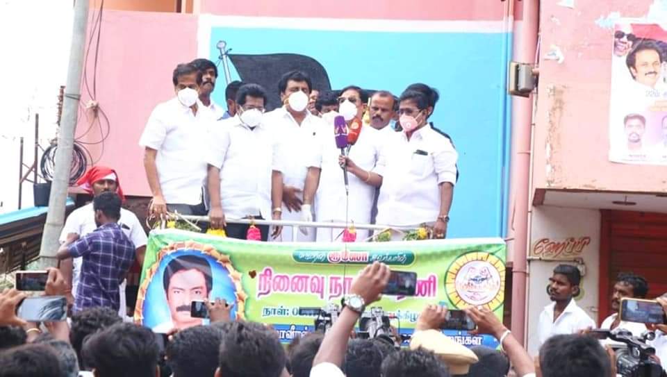 ilayavendhar's tweet photo. #Nov8 தேவகோட்டை #மாவீரன் #ரூசோ #உடையார் விதைக்கப்பட்ட இடத்தில் இந்திய ஜனநாயக கட்சி சார்பாக நமது தலைமையில் மலர் வளையம் வைத்து அஞ்சலி செலுத்தினோம்🇦🇹...

#MaaveeranRusso #Ilayavendhar #Ijk https://t.co/fbsdUjIlyf