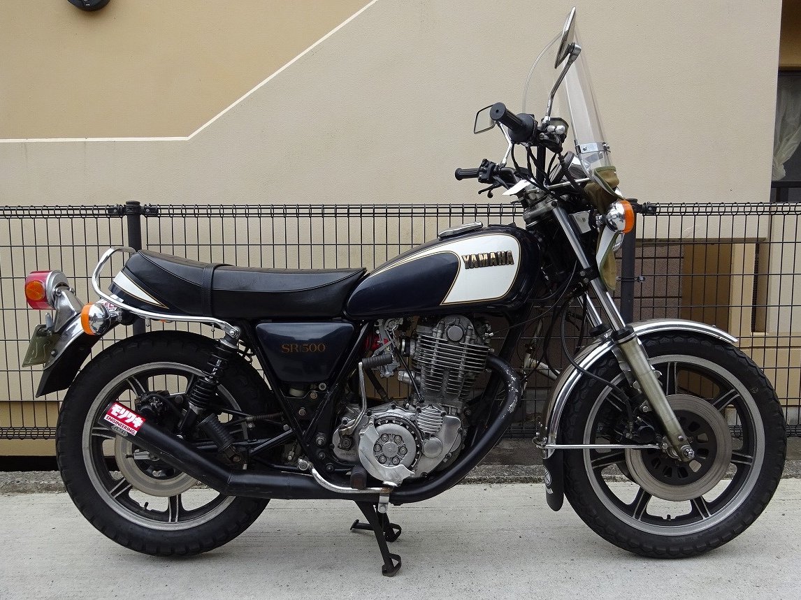 JunkYard069's tweet photo. SR400(1JR-272) 中古パーツ ヤフオクにて出品中！

車名　　　　：SR400
フレーム番号：1JR-272***
エンジン番号：2H6
走行距離　　：22699㎞

商品一覧
https://t.co/Vtg8KLlcWe

#SR400
#1JR
#SR500
#1JN
#2H6
#バイクパーツ
#中古パーツ
#オートバイ https://t.co/kgSdCAZ0qz