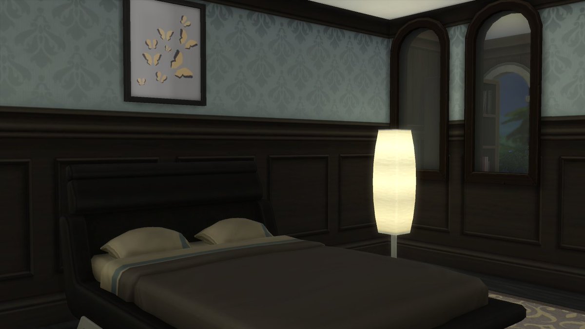 La chambre du couple est au dernier étage, histoire de faire 30 mn de sport par jour. (J'ai pas pris de capture alors ce, c'est l'autre chambre avec un grand lit)4/7