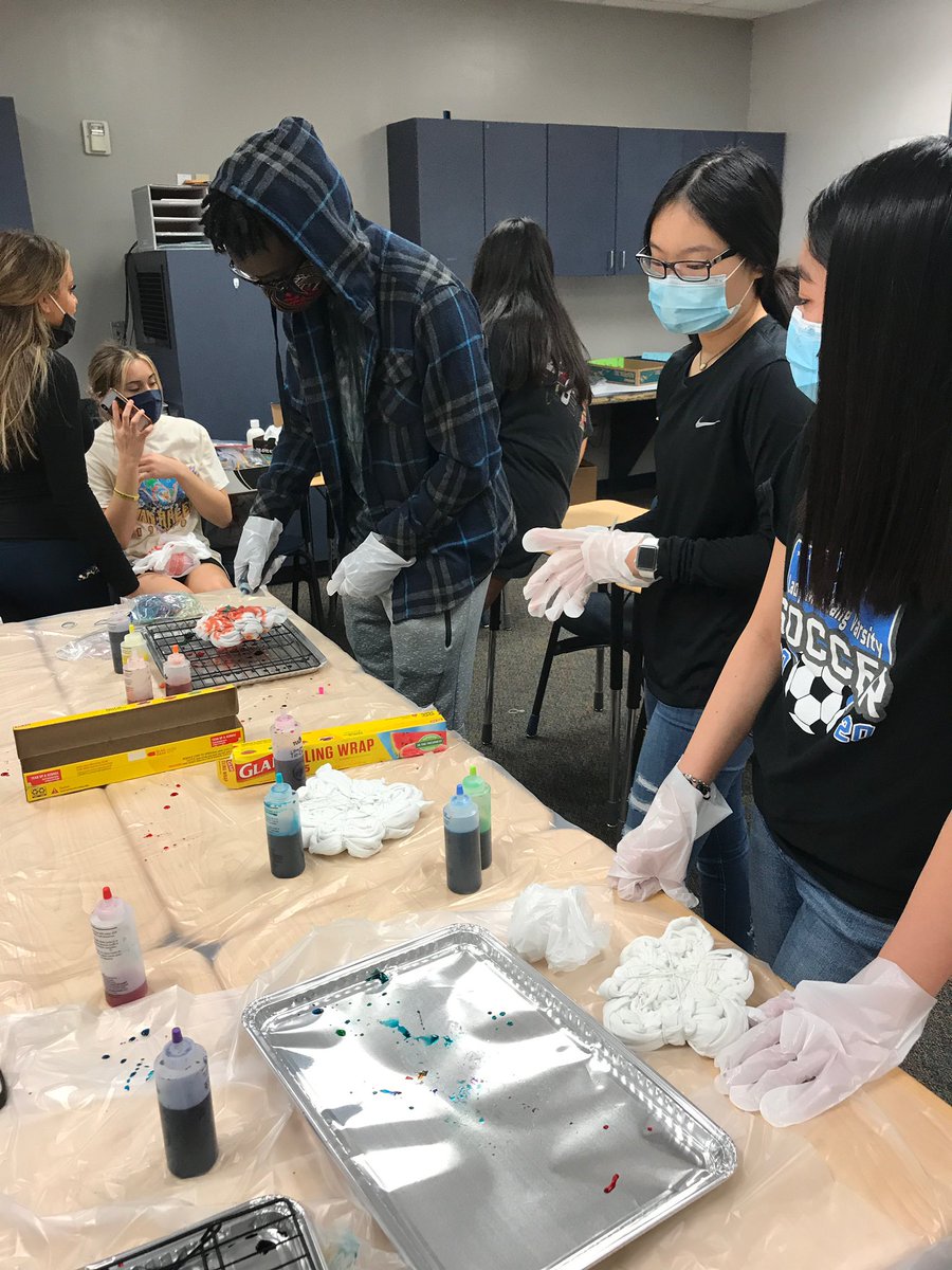 LCHS StuCo tweet media