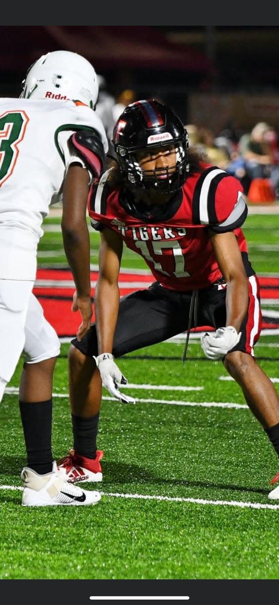 This team continues to make me proud! Everyday trying to be better than the previous day! I’m excited to see just how good we can be by playoff time! Keep grinding boys no detail is too small! #ManyMade 🐅#UnfinishedBusiness🏆 #7moreWeeks⚔️