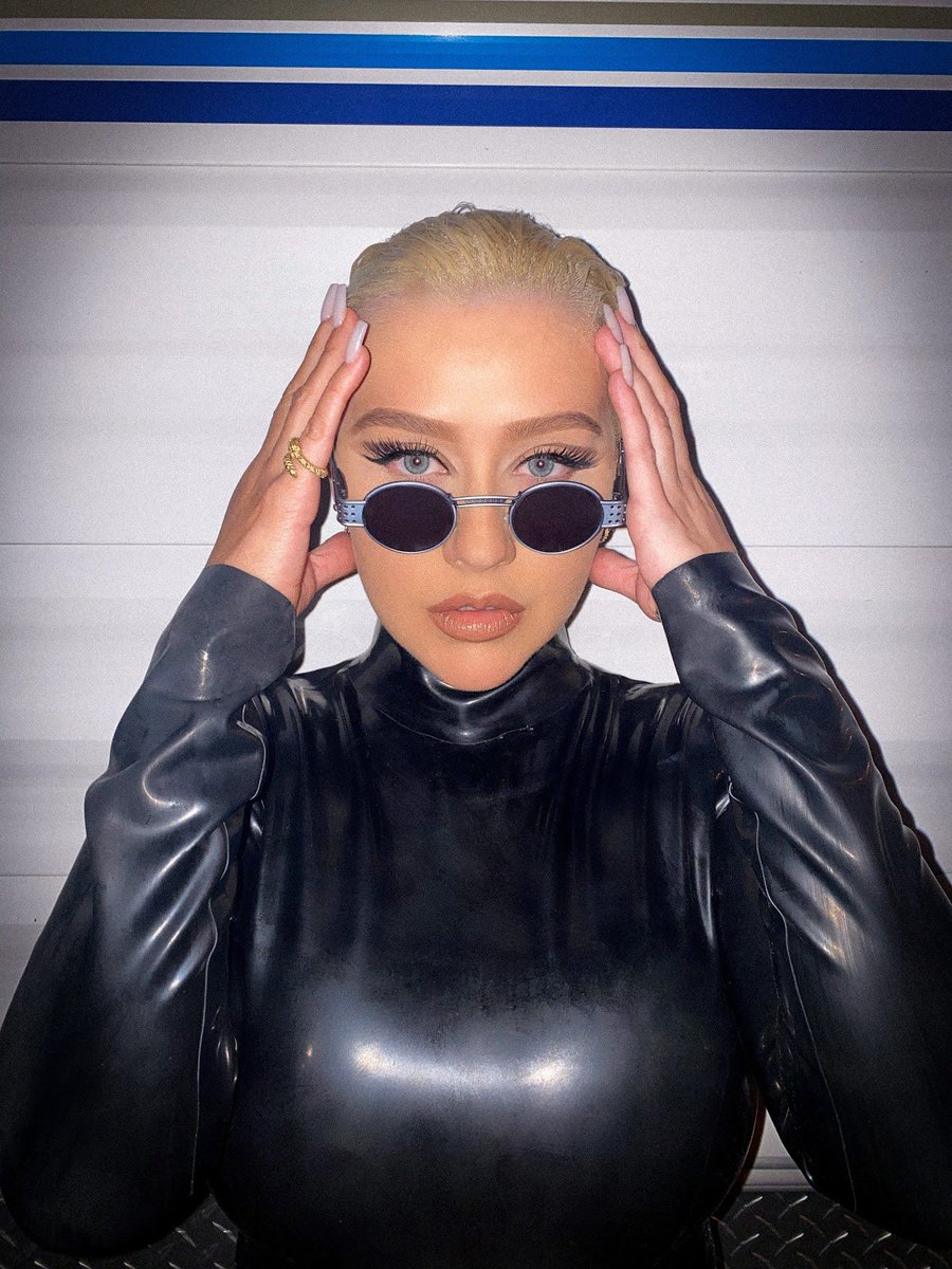 xtina's tweet photo. Work mode. https://t.co/a8Y6akyWol