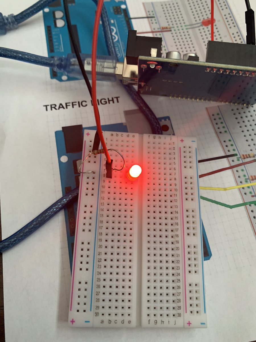 sdomb0608's tweet image. Success is seeing the light turn red on your Arduino! Thanks @SaskCode for a great PD. #RCSDconnect
