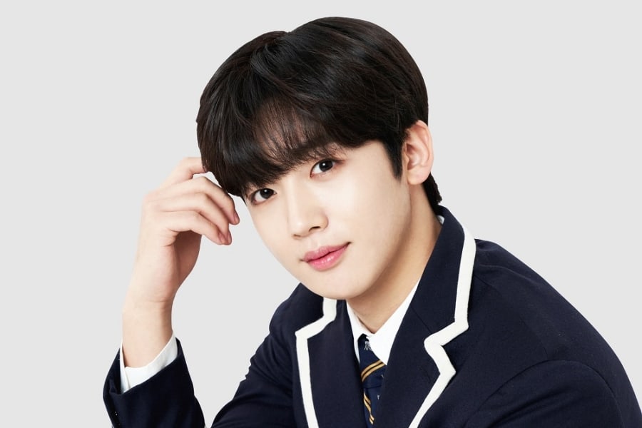 soompi's tweet photo. "#School2021" Shares Details About #KimYoHan's Character And Upcoming Premiere
https://t.co/QeAKRhev3O https://t.co/rbrNErH180