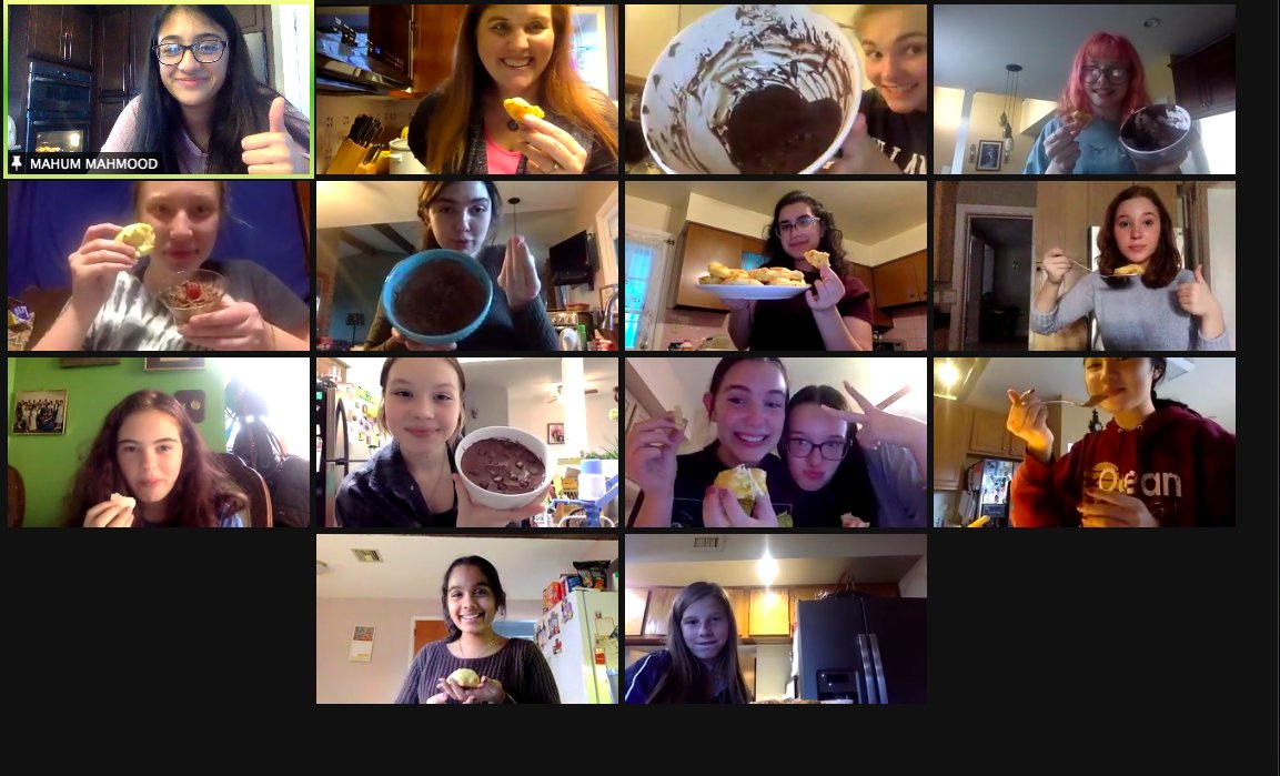 Lots of fun today cooking gouères and mousse au chocolat with members of the French Club via Zoom. YUM! #UMASDistheplacetobe @FrenchClubUM