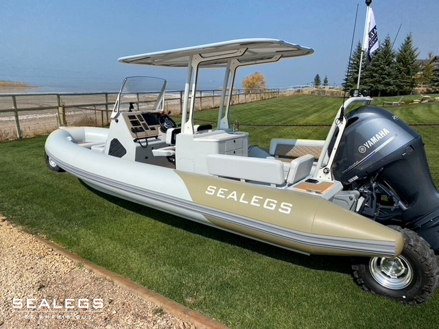SealegsBoats's tweet photo. One lucky Sealegs owner in Bear Lake, Utah USA recently took delivery of their 7.5m Hydrasol RIB - the first of it's kind to arrive on US shores. https://t.co/uXBfc4uZEP