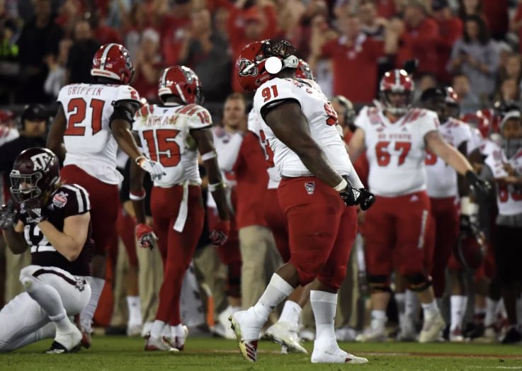 AlexMclaughlin_'s tweet photo. Excited to announce that I have received an offer to continue my academic and athletic career at North Carolina State University! Thank you to @CoachGoebbel and @StateCoachD for the amazing opportunity! Thanks @TheChrisRubio @coachcaponewhs @HKA_Tanalski for the support! https://t.co/8m8IfHqoxQ