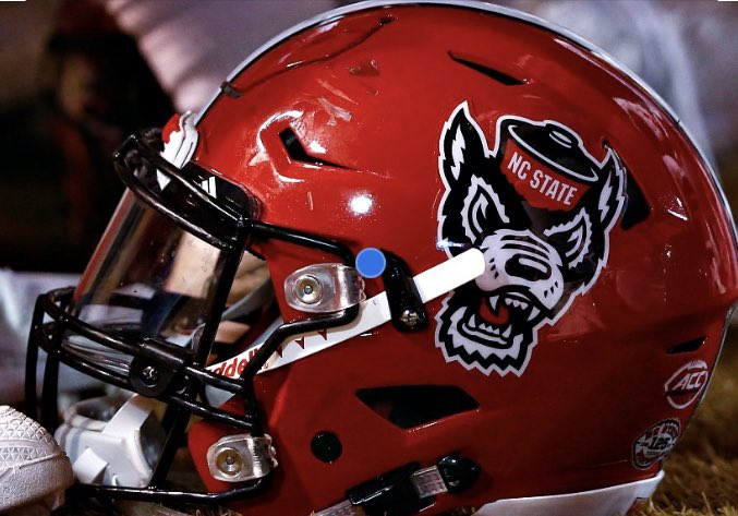 AlexMclaughlin_'s tweet photo. Excited to announce that I have received an offer to continue my academic and athletic career at North Carolina State University! Thank you to @CoachGoebbel and @StateCoachD for the amazing opportunity! Thanks @TheChrisRubio @coachcaponewhs @HKA_Tanalski for the support! https://t.co/8m8IfHqoxQ