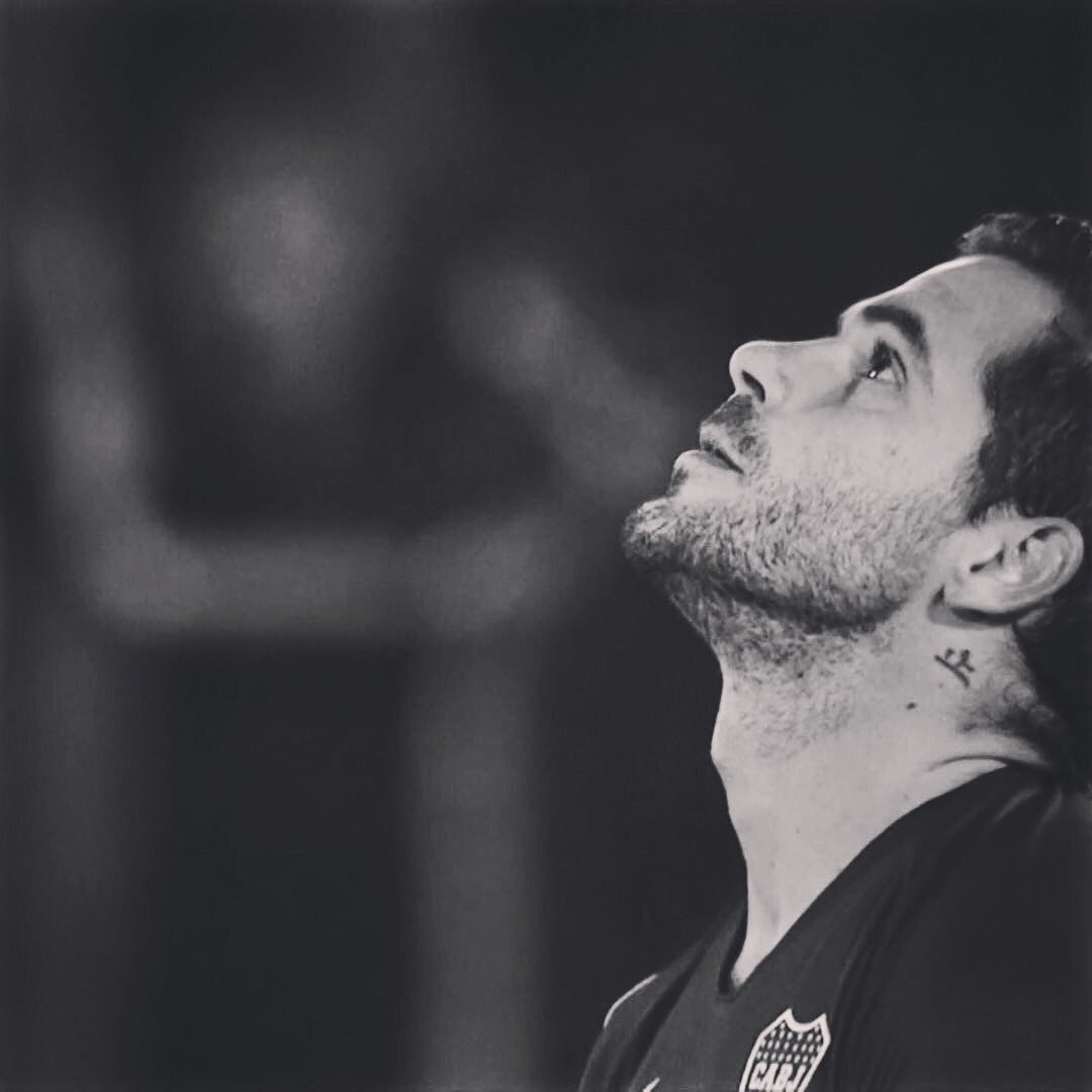la12tuittera's tweet photo. AHORA | @fernandogagome anuncia en su cuenta de #instagram SU RETIRO del fútbol. 

Les dejamos uno de los párrafos de su despedida. 

La Bombonera siempre será su casa CAPITÁN 💙💛💙🎩 https://t.co/kIOLsAh6U6