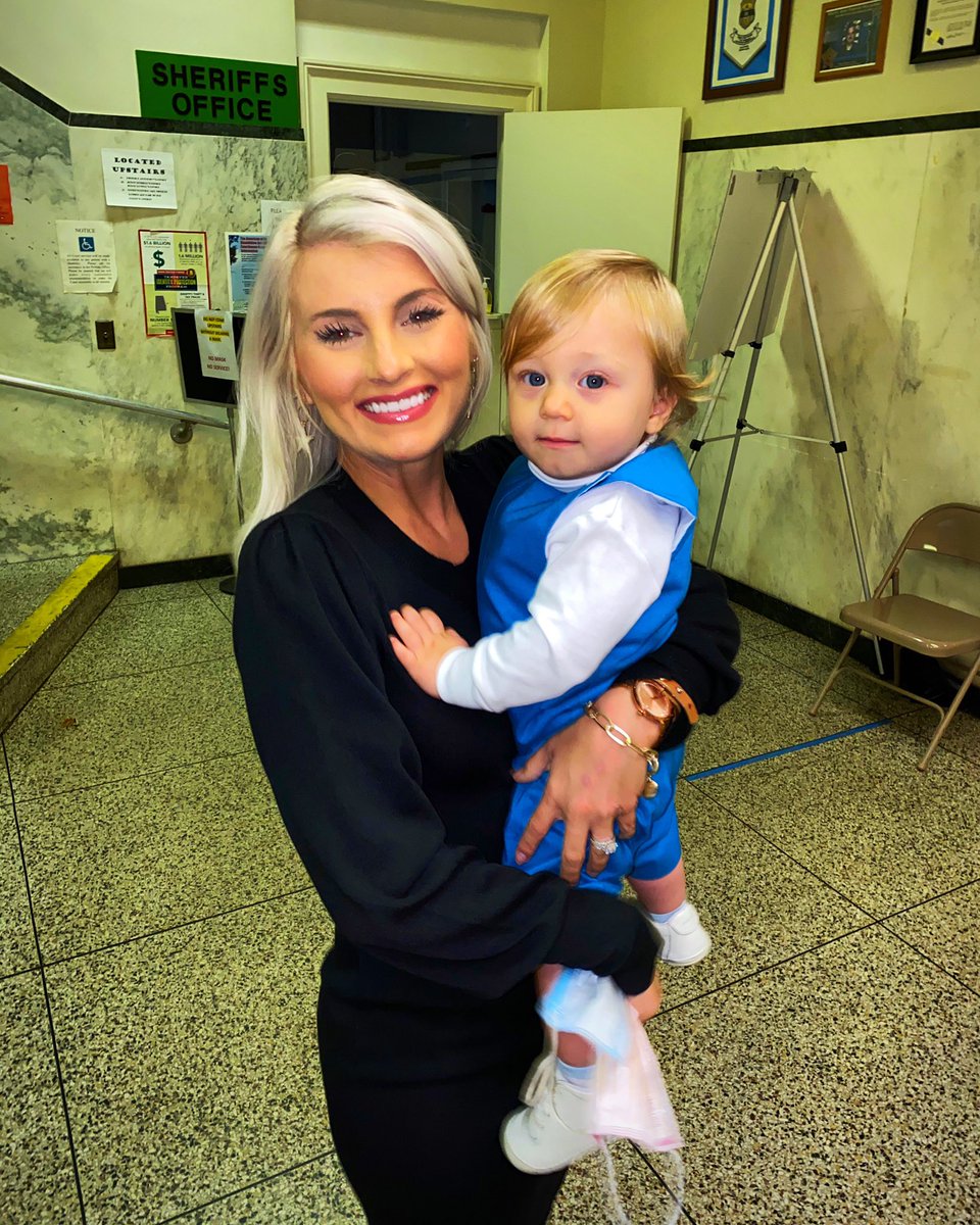 __kab3's tweet photo. mamas boy🥰 https://t.co/W6oAs62zUe