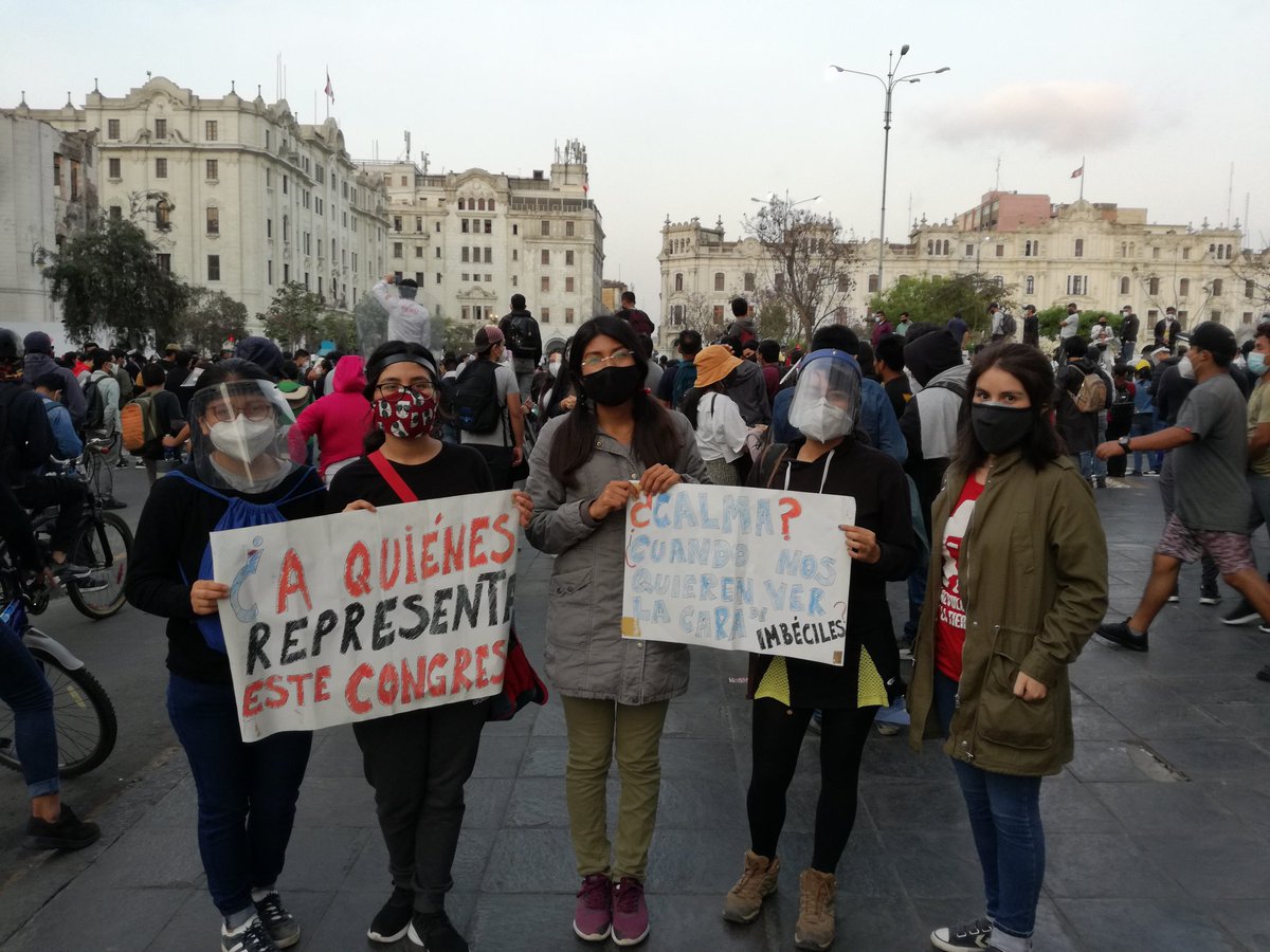 ValBarreda's tweet photo. Luchar y estudiar es deber estudiantil!
#MerinoNoEsMiPresidente  #AgrariaPresente #SanMarquinaConsciente https://t.co/XTvt5j2YXj