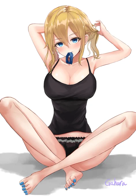 おきがえ早坂。

#かぐや様 #かぐや様は告らせたい
#早坂愛 