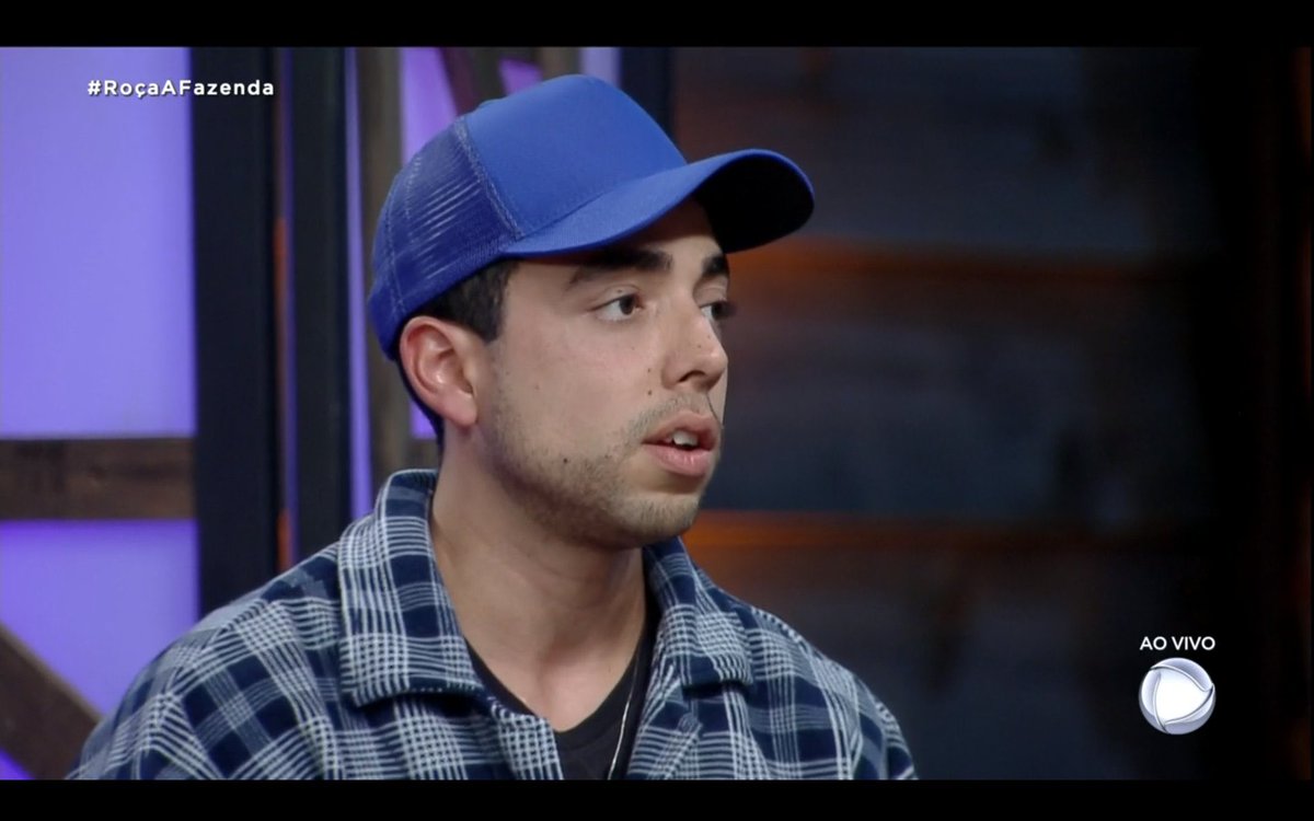 YngrithyAthayde's tweet photo. LUCAS FEZ A CABEÇA DE TODOS CONTRA JOJO E TETEU 
LIPE DEU UM TIRO NO PRÓPRIO PÉ
LIDI É UMA CUZONA
TETE É OUTRA 
RAISSA CADELINHA DO LUCAS #RoçaAFazenda https://t.co/RCMP77MbiW