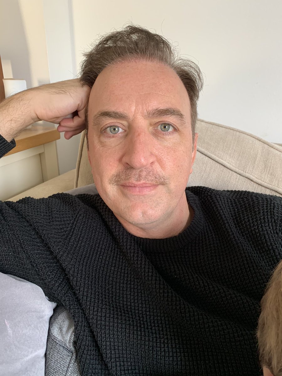 Mark Halliday tweet media