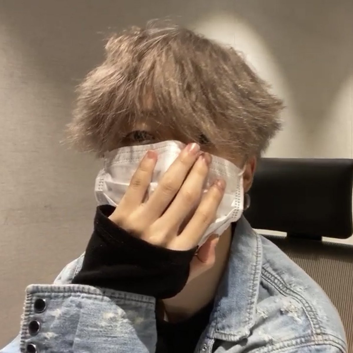 yooniskoo's tweet photo. my happy lil pill ;; missed him like crazy https://t.co/qftGmCm8cs