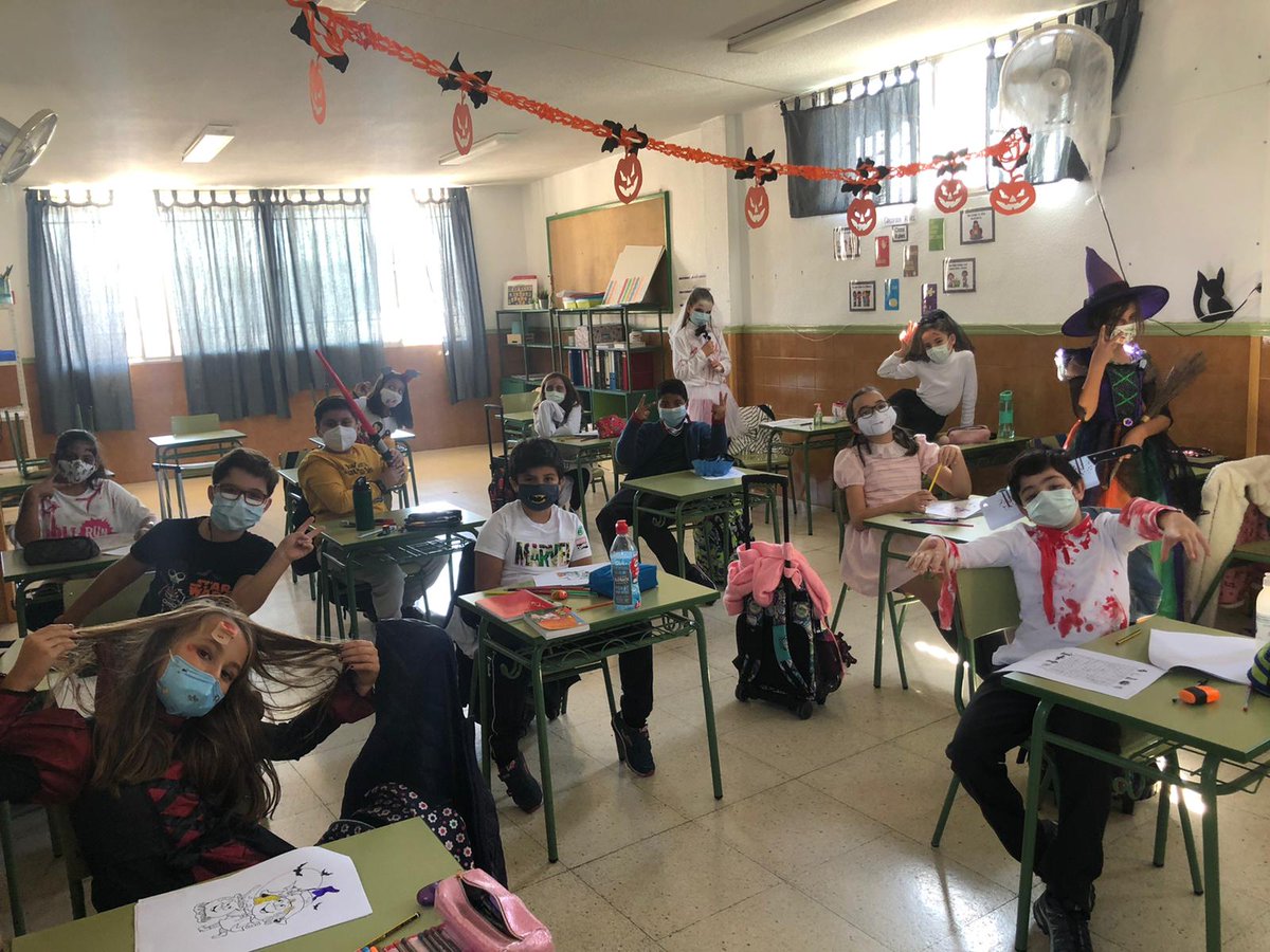 ¿Quieres ver todas las fotos de nuestra celebración de #Halloween 🎃 ?
Las puedes ver todas aquí 👉 facebook.com/ColegioSanJose…