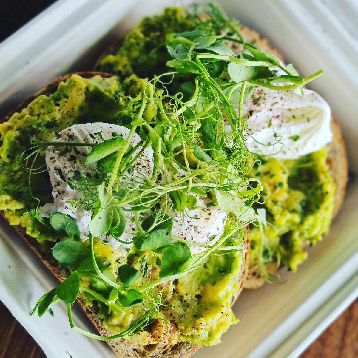 Just because its takeaway it doesn't have to be unhealthy.......

#breakfast and #brunch available to collect or to be delivered to NE25, NE26, NE27, NE29 and NE30. £2 fee applies or come and see us in at 1 Trevor Terrace 

Phone no for ordering is 07387749269