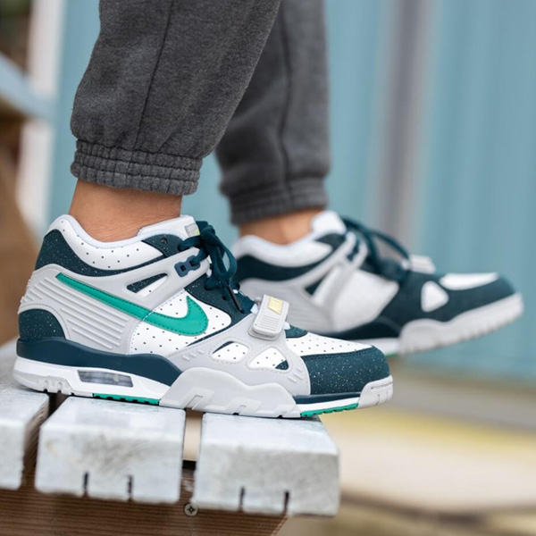 Kicks Deals on Twitter: \