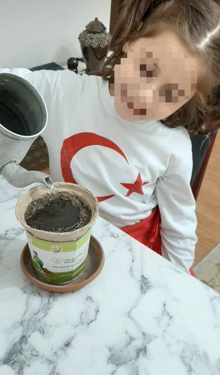 MuslumeAli's tweet photo. "Geleceğe Nefes İçin" Daha Yeşil Bir Türkiye İçin çocuklarımız çalışıyorlar tohumlarımız dikildi, inşaallah fidanları da dikeceğiz. https://t.co/1oE7vzanwW