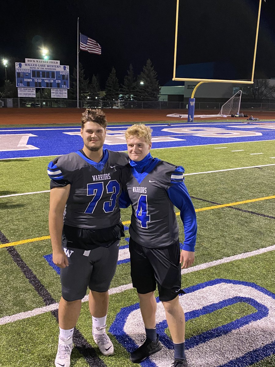 VallieresMatt's tweet photo. 🚨Seniors 2021🚨LAST HIT’S 🚨 Walled Lake Western (Mich.) #4 @TrainorZach (EIU Commit) 🚨🚨 🚨🚨#73 2021 Matthew Vallieres 6’6 OL/LT (undecided) recruitment still open 🚨🚨@Coach_Auger @CoachKBarbee #HoggsGoneWild Thank you All Coach’s @WLWestern_FB #Seniors @wlwclassof2021 https://t.co/h2UC3nmBuQ