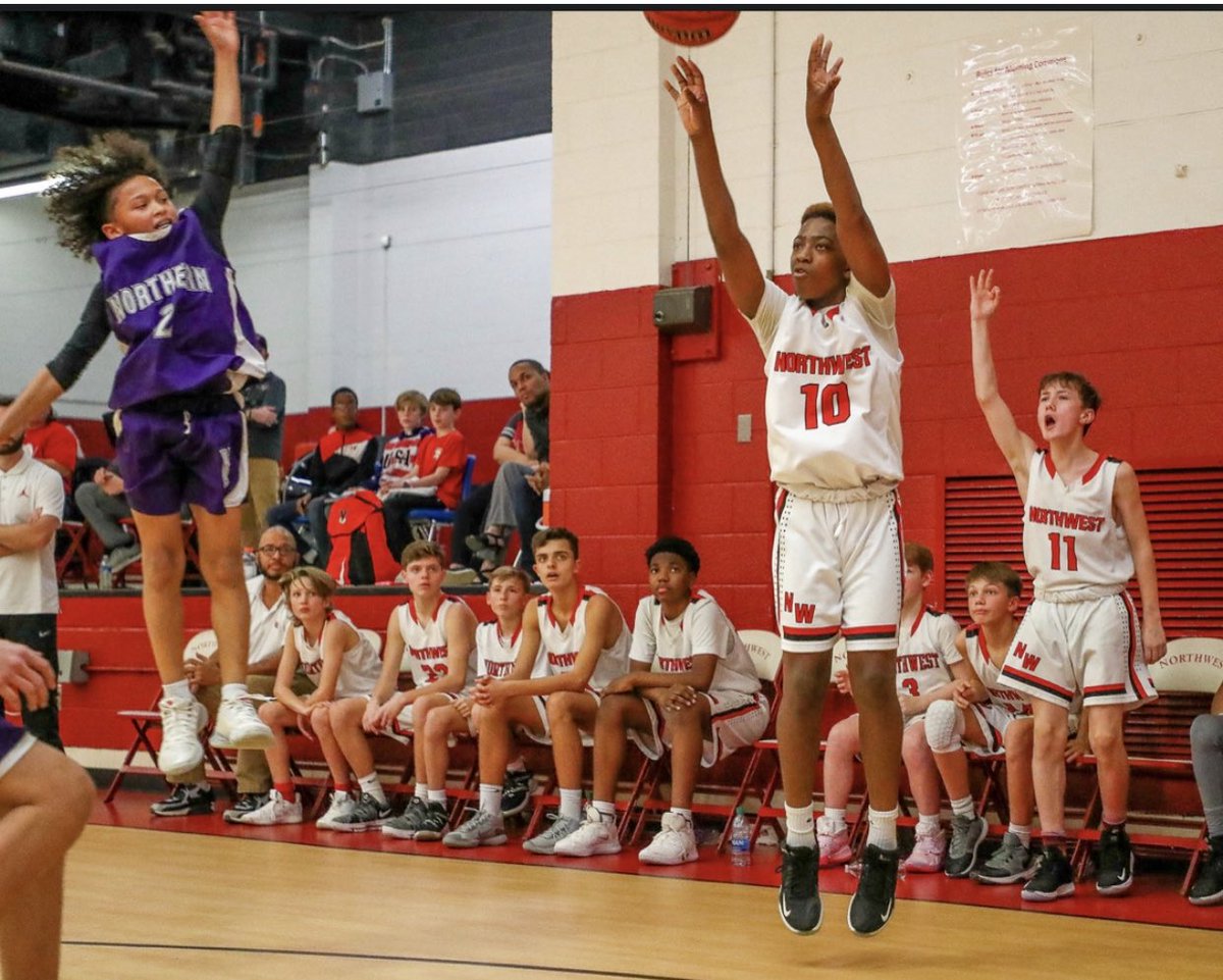 Ayden2Shifty's tweet photo. Views from 7th grade year... how did you spend your Quarantine? Itโs 8th Grade Season now.... just give us the Green light..... #NGMS #NorthernGuilfordMiddle #2019 #LostFiles #NorthernVsNorthwest #GotBounce ๐ฅ https://t.co/mMAOohAnsA