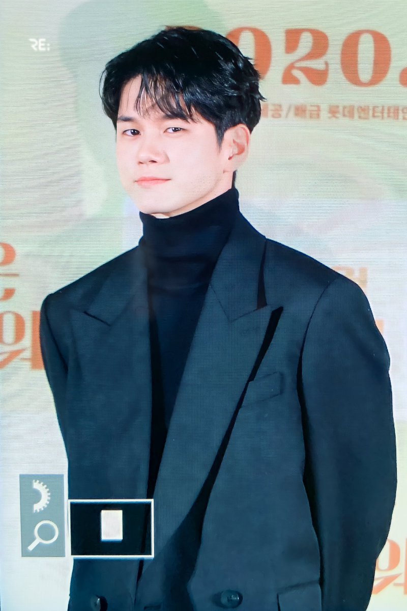 RE_ONG950825's tweet photo. 201111 😭😭

#옹성우 #ONGSEONGWU #オンソンウ  #邕圣祐 #องซองอู https://t.co/p4QcaY2rSs