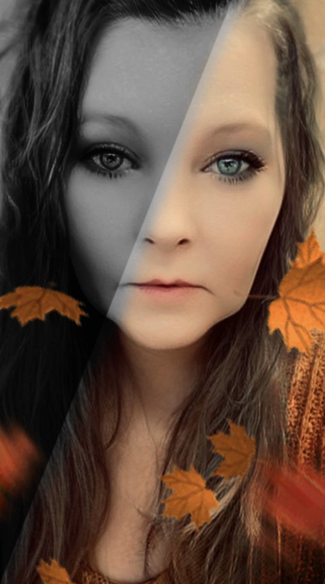 artbysarak's tweet photo. Falling leaves #artist #artbysarak #pdxartist https://t.co/nLfuSe2dKj