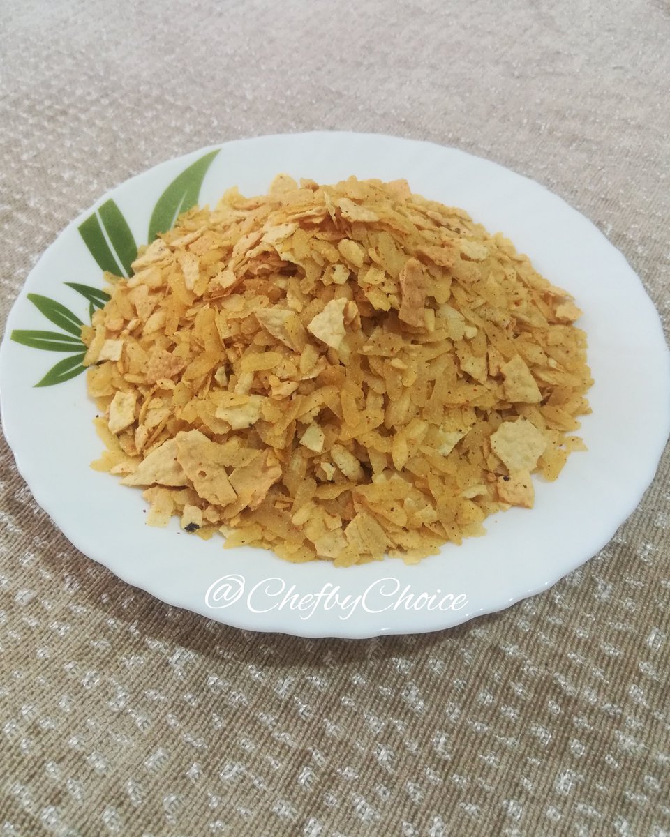 ChefbyChoice1's tweet photo. #chefbychoice #drysnacks #nasto #namkeen #papadpoha #chewdo #vegetariancuisine #Indianfood #food #foodie #foodlover #foodblogger #foodstyling #delicacies  #cookwithCBC #cooking #passionforcooking

Recipe:
Instagram - https://t.co/2o9P6RTyOV
Facebook -https://t.co/q4plslzARm https://t.co/5pPrkwUqV9