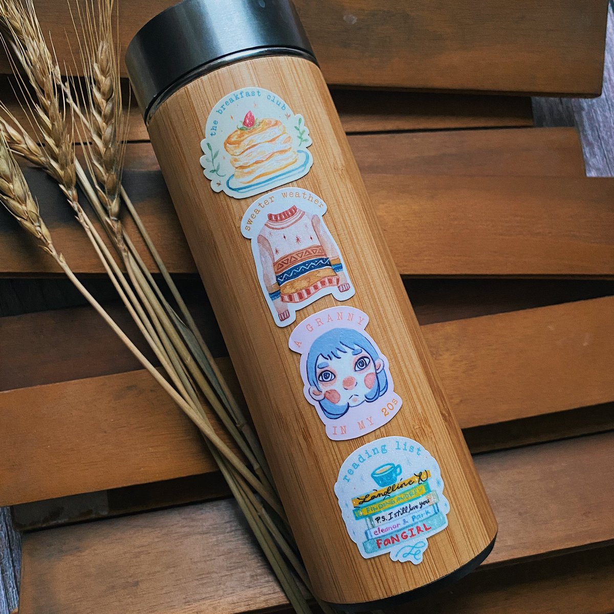 bemzenit's tweet photo. I don’t twitter often cause I’m a granny in my 20s (sticker &amp; pin drop) BUT I have a flash sale and ongoing holiday sale at https://t.co/QXhXYfev6r 🤧 I design and produce all stickers, pins, and temp tattoos at home. 🥺👉👈 https://t.co/6p0877dwSQ