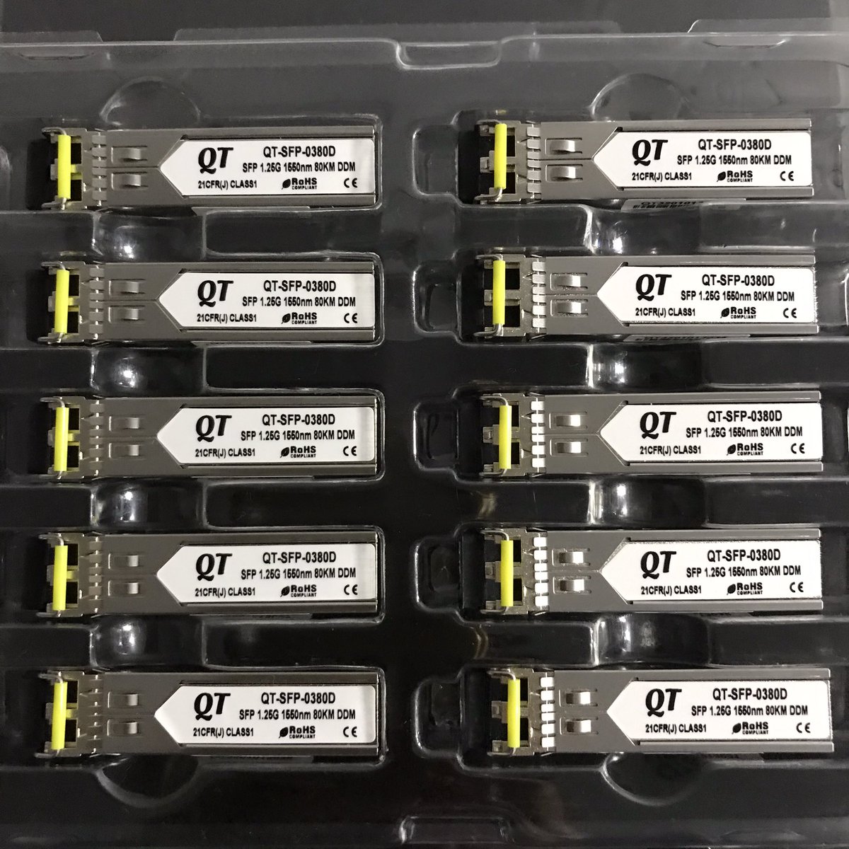 qonitech's tweet photo. DELIVERY
.
Repeat order from our customer for SFP 1Gbps
Product information
16pcs of QT-SFP-0310D, support up to 10KM
10pcs of QT-SFP-0380D, support up to 80KM
#transceiver #fiberoptic #sfp #1G #cisco #juniper #mikrotik #huawei #zte #networking #telecom #telecomunication #optical https://t.co/wBzquEAh7b