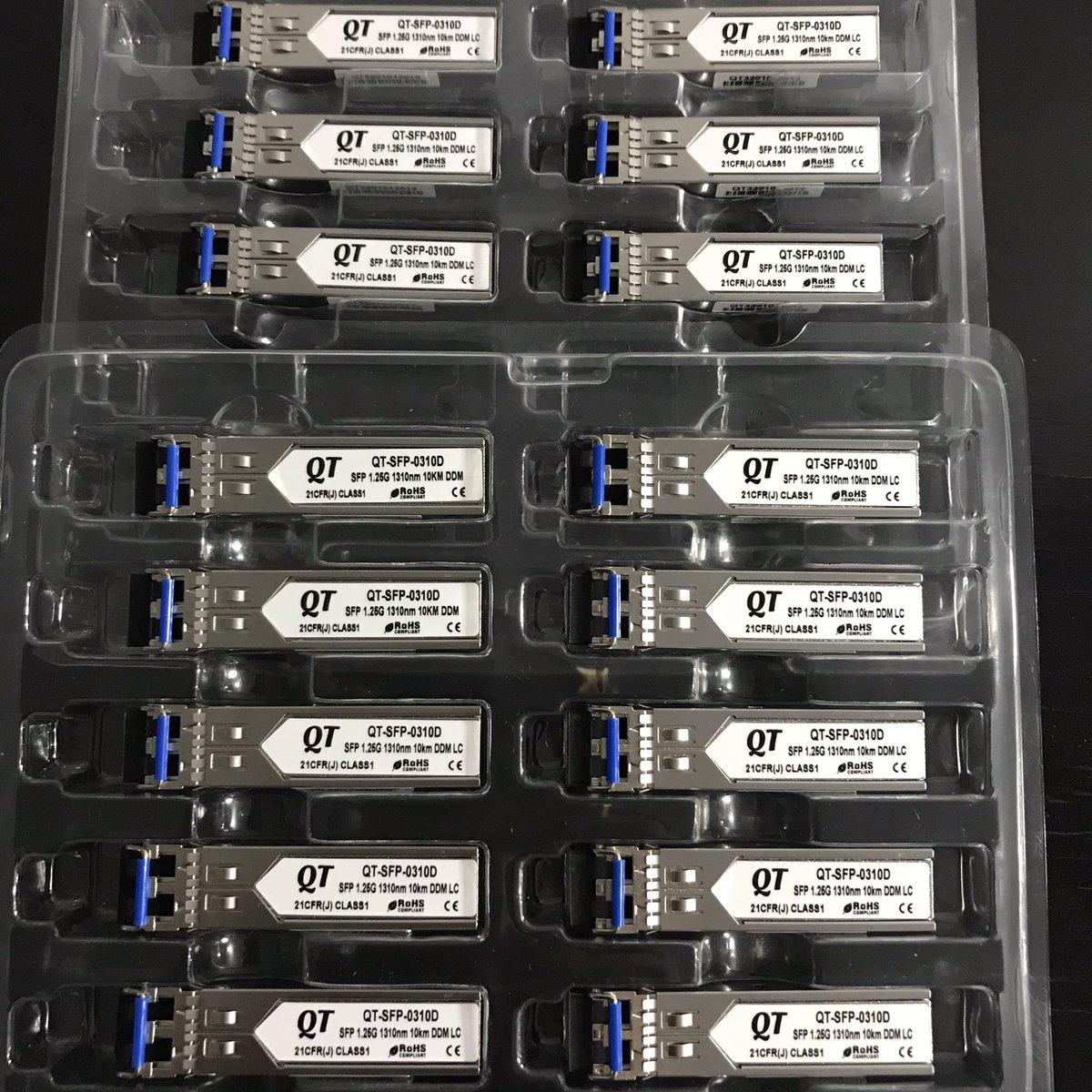 qonitech's tweet photo. DELIVERY
.
Repeat order from our customer for SFP 1Gbps
Product information
16pcs of QT-SFP-0310D, support up to 10KM
10pcs of QT-SFP-0380D, support up to 80KM
#transceiver #fiberoptic #sfp #1G #cisco #juniper #mikrotik #huawei #zte #networking #telecom #telecomunication #optical https://t.co/wBzquEAh7b