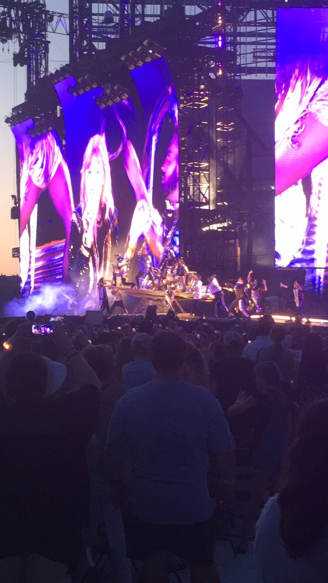 derekk1989's tweet photo. Does anybody else mess the excitement of  getting ready to go to a Taylor Swift concert and counting down to your show date because i know i do and if you see this drop you Taylor concert pictures any era tour i wanna see (I’ll post some of mine to) https://t.co/Xinu9OJdpI
