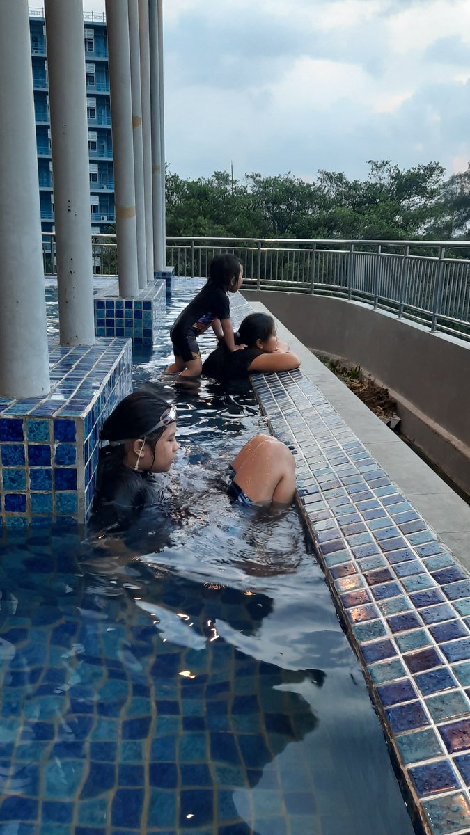 binsareverfight's tweet photo. Best...
#swimalwaysfun https://t.co/mdrBrJIf3U