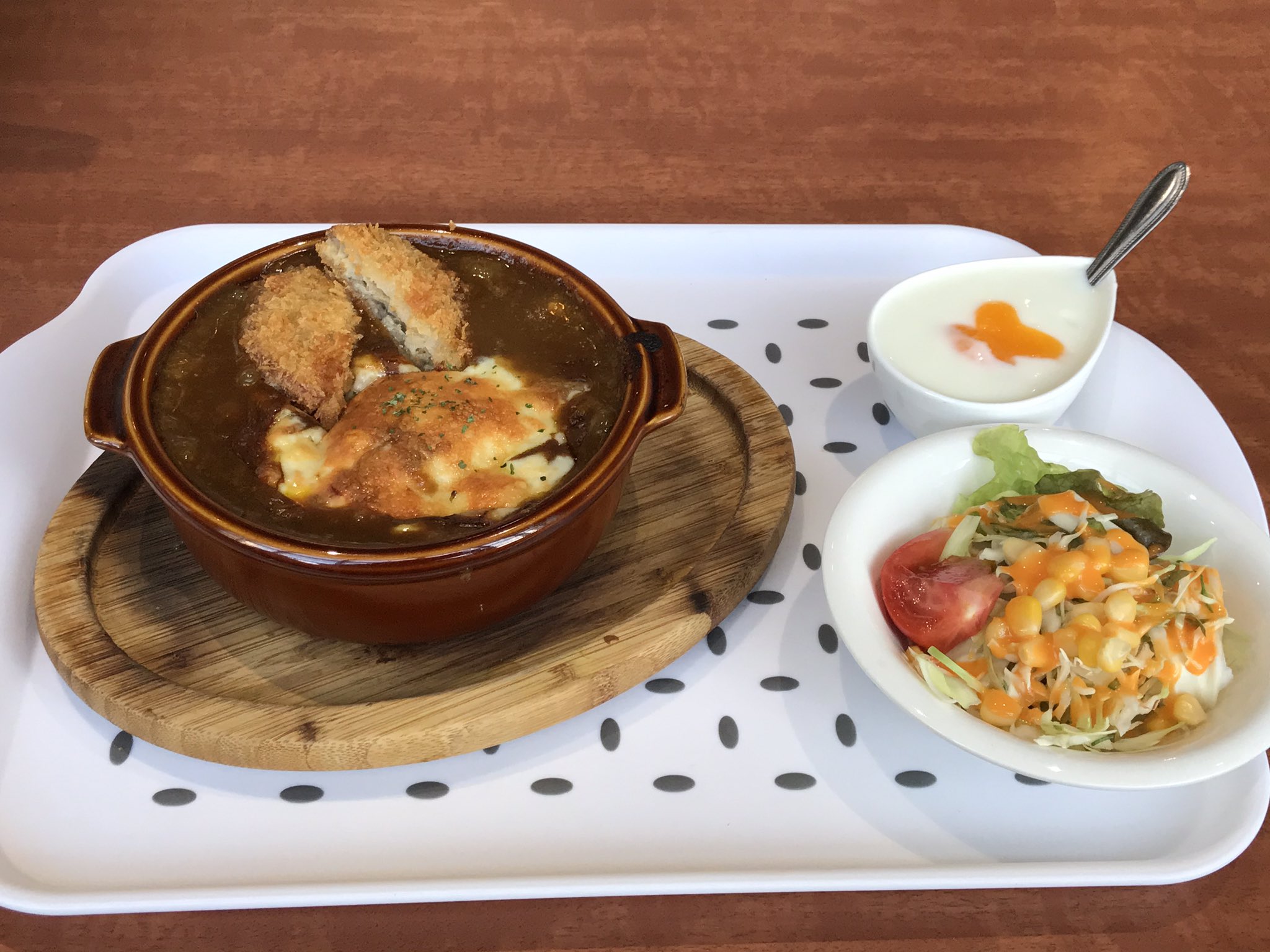 Area298 門司港 門司港レトロ食堂 くじら焼きカレー 門司港に来たので焼きカレーにしました まろスパイシー 口の中に火傷注意報です T Co F5ao9yn80o Twitter