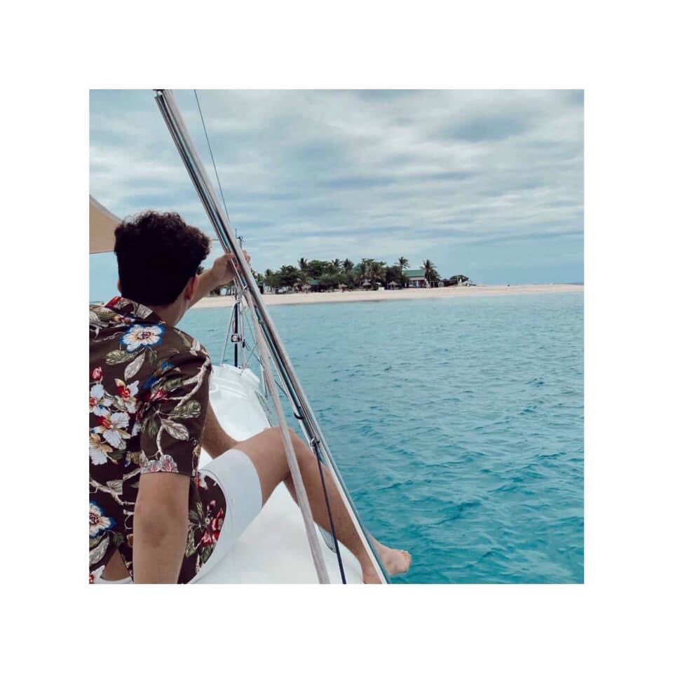 WearingFiji's tweet photo. Declan Sanday seen wearing https://t.co/81vRyt0YYC by Temesia.fjtraveller #wearingfiji #TeamFiji #FijiFashion #PacificFashion #MadeinFiji #FijiDesigner https://t.co/nJedfX68fE