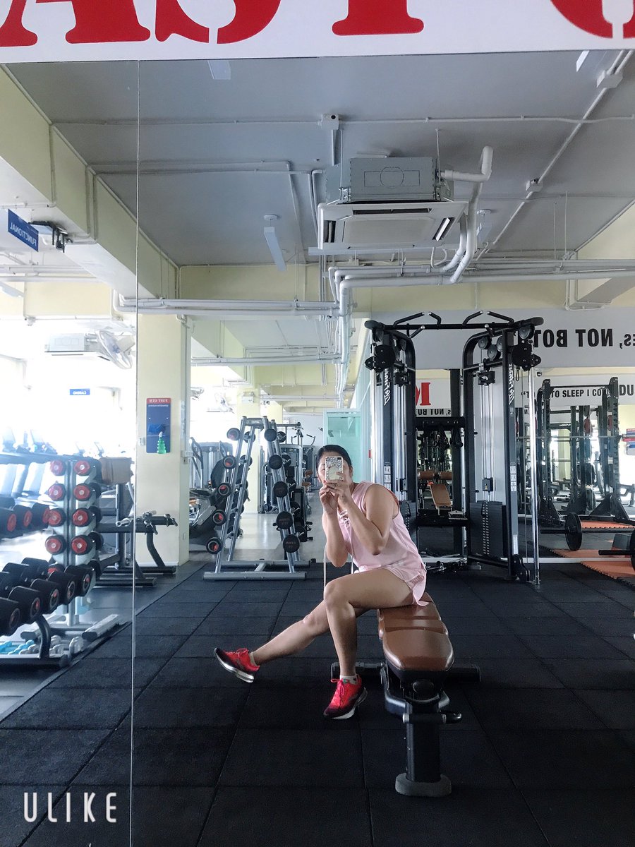 ThanyasornK's tweet photo. 1.11.2020
#พิชิตไขมันพร้อมได้สุขภาพ
#cardioandweight
#รักตัวเอง #หน้าสด
#workout2020
#goodday_wednesday
#positive_mind https://t.co/qlenfBEE5q