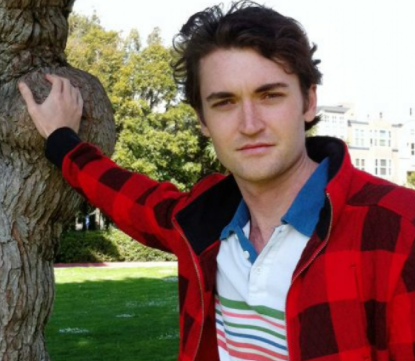 31/December 29, 2011Ulbricht writes in his journal that he's told too many people about Silk Road:"It felt wrong to lie completely so I tried to tell the truth without revealing the bad part, but now I am in a jam. Everyone knows too much. Dammit."