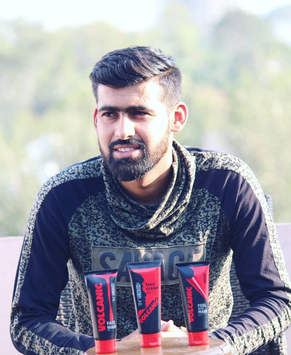 RichiShuklaReal's tweet photo. Boost your grooming care, with nothing but the best, @themenslab_ From Facewash to Hair Care, they have got it all, my grooming buddy.
.
.
.
.
.
.
#RichiShukla #themenslab #tml #chakitchawla #mensgrooming #mensgroomingproducts #shoot #instalife #love #photography #photooftheday https://t.co/hN8Lc7VeWl