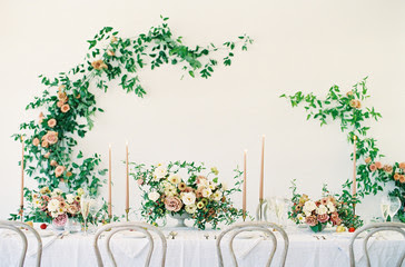 winksofjoy's tweet image. Stage Decoration
The drapes in background decorated with lovely red roses, or other flavorful color to set an attractive background for the special day of the bride’s and groom’s life.
#stagedecoration #engagementstagedecoration #Winksofjoy