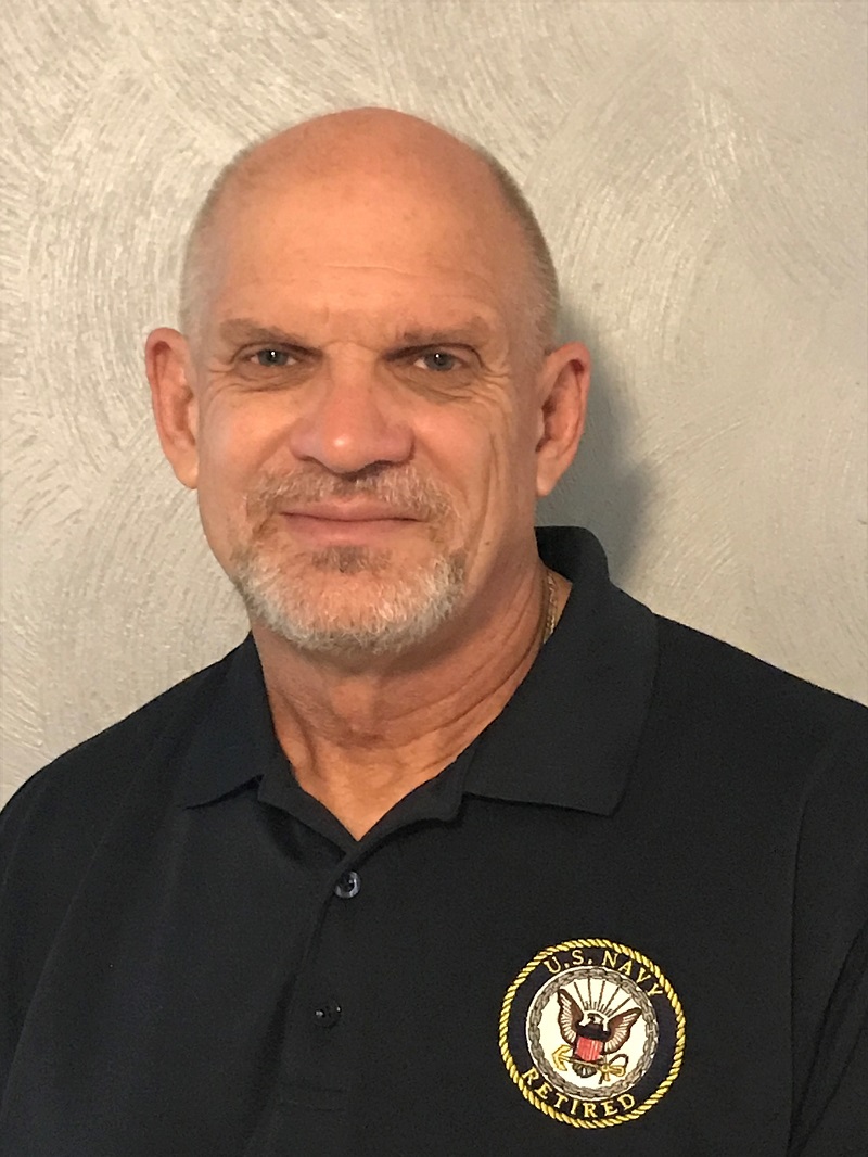 ASHPOfficial's tweet photo. This #VeteransDay, the ASHP Official podcast highlights members who volunteered to join the military in service to our nation. Listen as Peter Wills, Kaye Dunham, Norman Hooten, &amp; David Price discuss the remarkable journeys they took to become pharmacists: https://t.co/X3OHFqRNzv https://t.co/WDUGrsPlAL