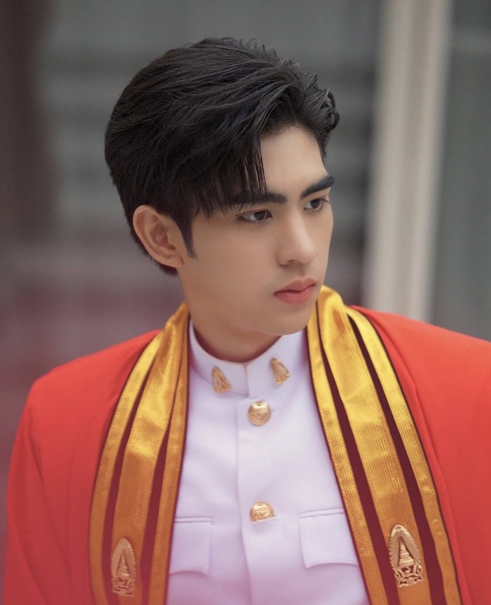 maakjtr's tweet photo. Happy graduation @dunromch 🥰
Hopefully after this you will be more successful and great 🔥 sending love from Indonesia 🖤
#dunromch
#bashouse https://t.co/Unm6YJx75M