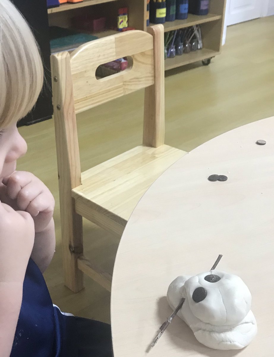 IshhkH's tweet photo. Teaching the 2-3yr old class today. Love how the learning follows their interests. Snow and ice and winter ( in Vietnam) #joy #voice #eyrocks #ishcmcib https://t.co/xfR9RDbJYF