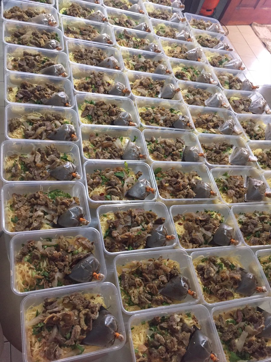 RizalAshraff1's tweet photo. @effieizwan Asalamualaikum Tumpang promote Alang2 akak tu mintak Laksa , Saya ada jual🤣
📌Bihun Sup Daging  Rm 5.00
📌Mee Sup Daging RM 5.00
📌Sup Daging Rm 10.00
📌Sup Tulang Rm 12.00
📌Laksa Pinang Rm5.00
Delivery: Senawang , Seremban 🛵
📞https://t.co/YulDrl2wyv https://t.co/VLZL0VkGvA
