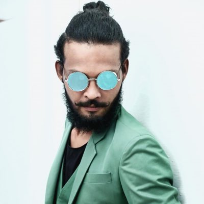 Music_UR_'s tweet photo. #NewProfilePic https://t.co/LLv87JTboy