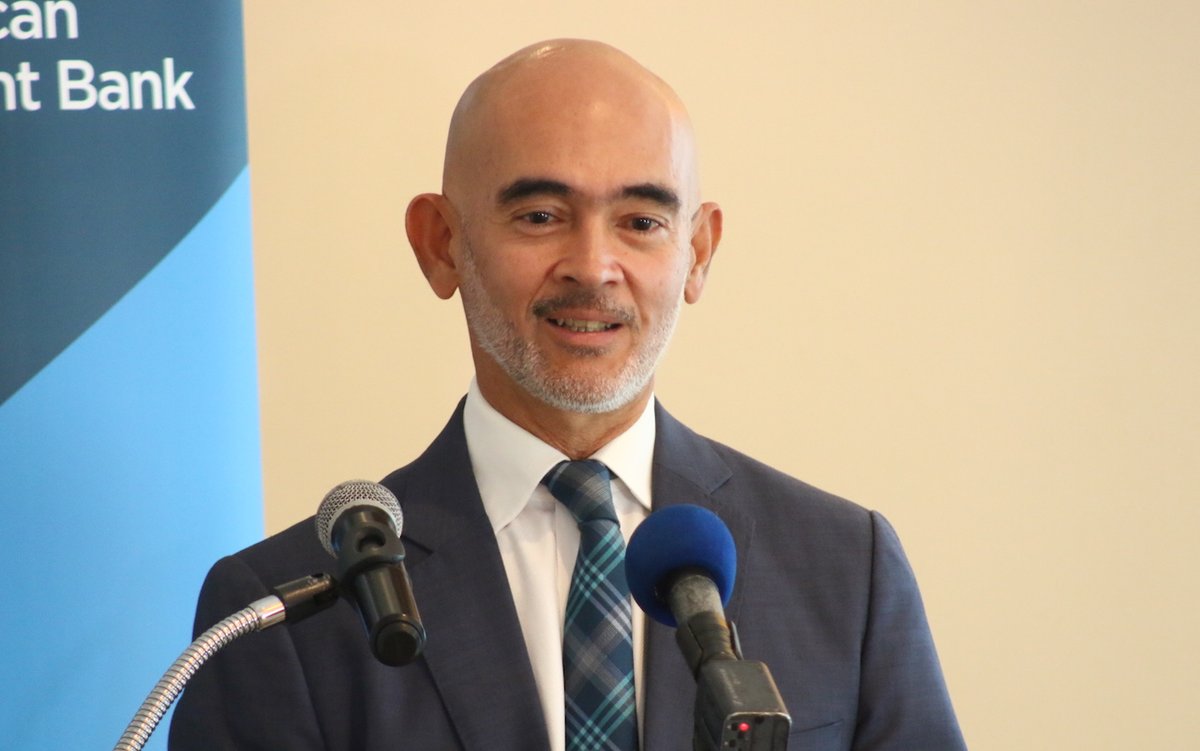 IDB confirms support for development of blue economy - is.gd/e6fhqJ