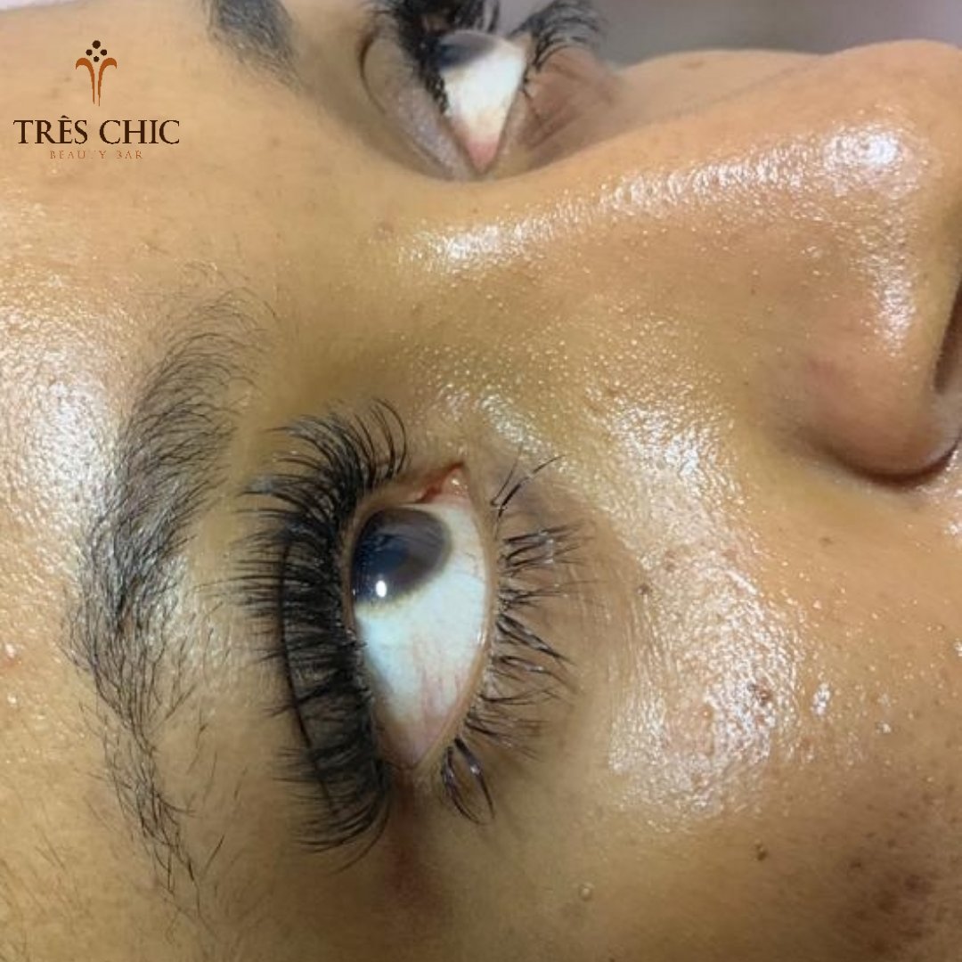 treschicnig's tweet photo. Get these for reasonable price...
.
Send a direct message to book 
.
#lagossalons #lashesinlagos #lashes #lashesinlekki #AbujaTwitterCommunity #treatyourself https://t.co/oDl0XGUVPf