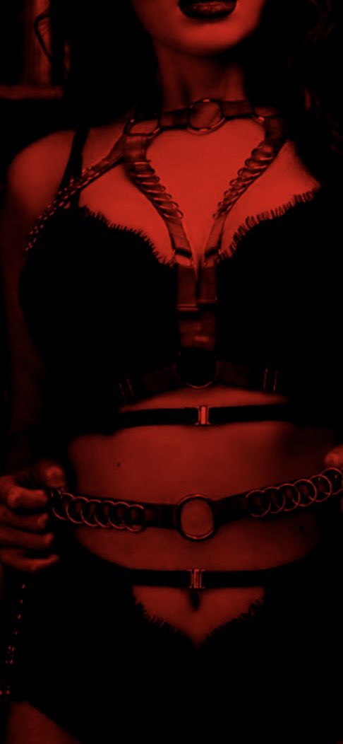 𝓕ound in Maggie’s camera roll and posted her “personal” account on ℑ𝔤 ─︎