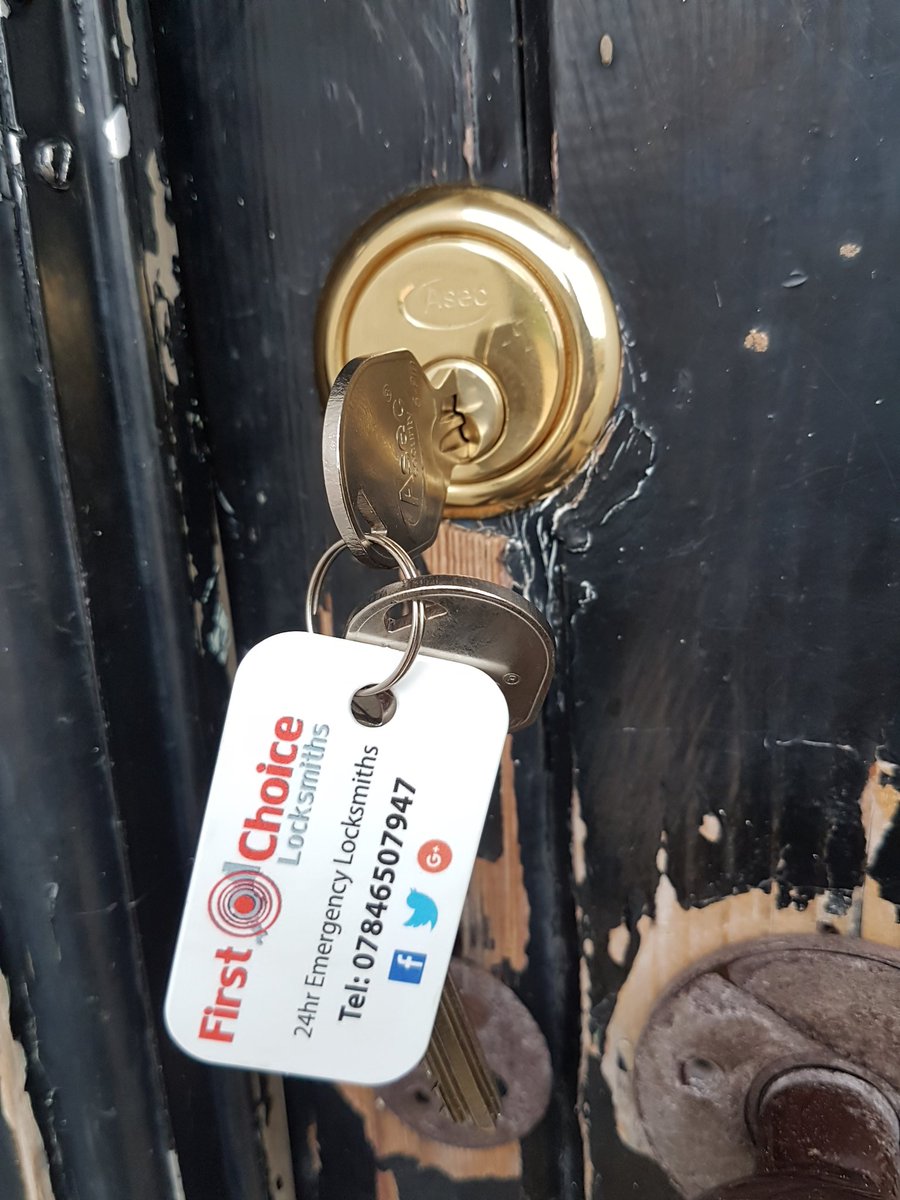 1stchoicelocks1's tweet photo. Just a simple old rim cylinder replacement in #Exeter
#Locksmith #Firstchoice #Emergencylocksmiths #24Hour
📞 01392 275389 📱 07846507947
🌐 https://t.co/PCzeLHc4Se https://t.co/uYDkU8RjsO